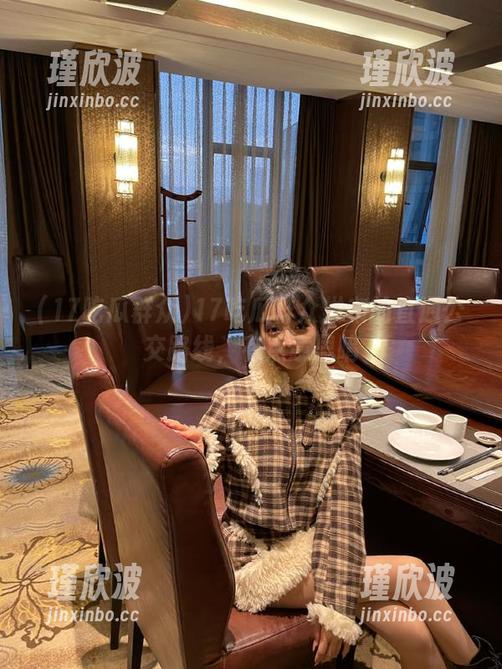 17吃瓜群众发布的直通公交路线，有点意思唷