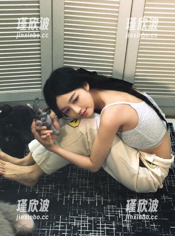 看吧！在www.51.com上一不小心又被朋友们“曝光”了