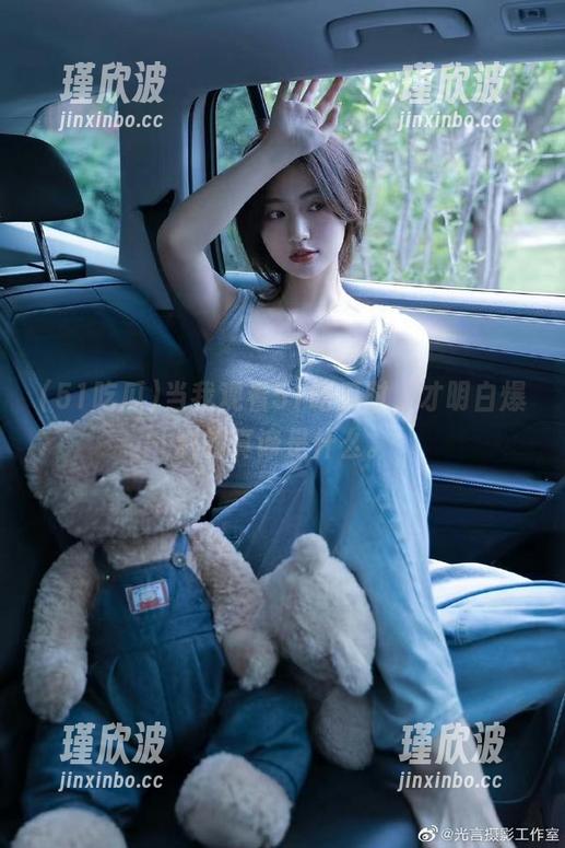 当我观看51吃瓜时，才明白爆料的真谛是什么。