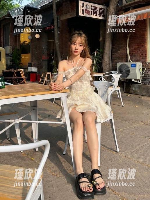 51每日吃瓜苹果版，带你进入黑料的奇妙世界