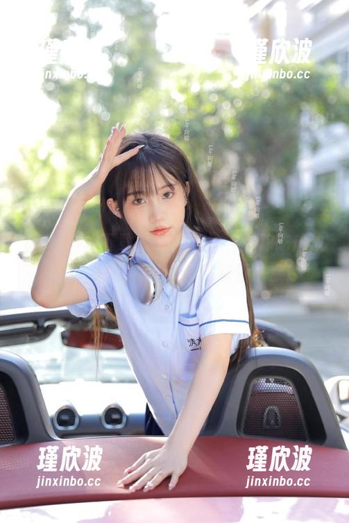 下载“51黑料”，追踪吃瓜边缘人，保证每天都能收获新爆点！