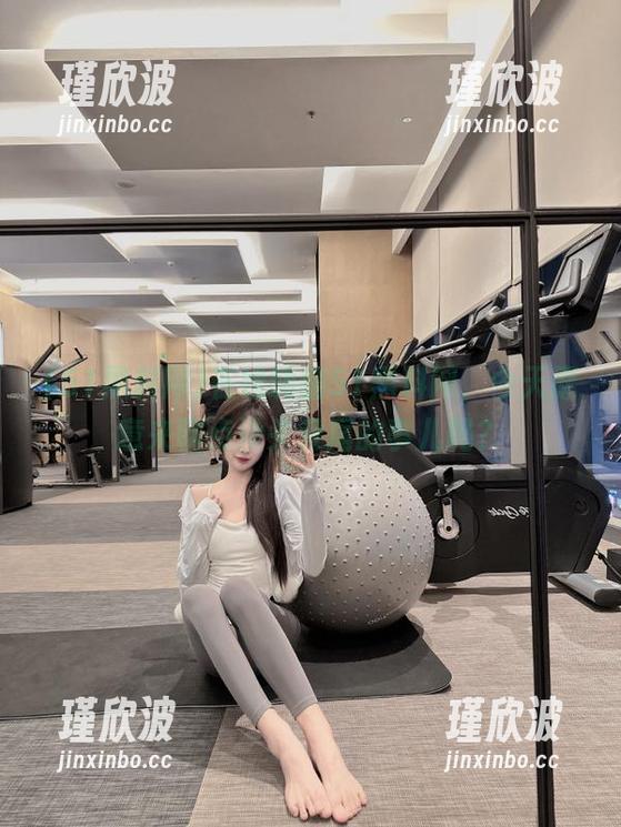 在线嗨翻51黑料网，今天愿意来聊点没头没尾的事儿吗？