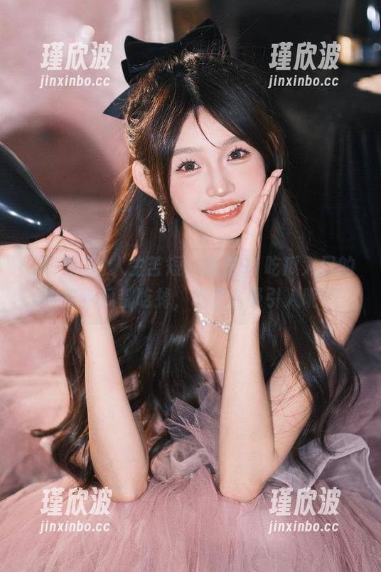 人生苦短，得把91吃瓜入口的中午新瓜都吃掉，咋这么吸引人呢？