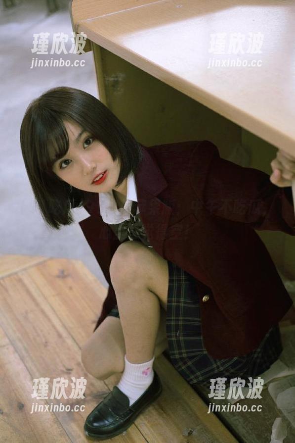91吃瓜苹果版：中午不吃瓜，心里总觉得空！