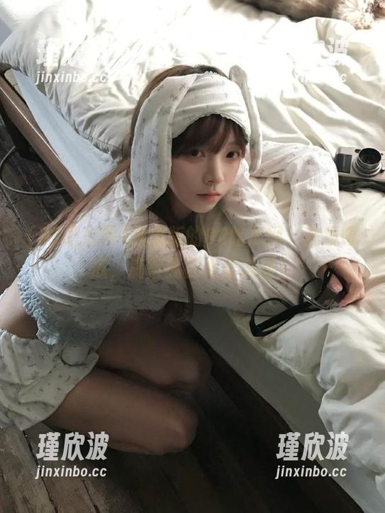 苹果版的92吃瓜网，在线喂瓜，搞得我口水直流喔！