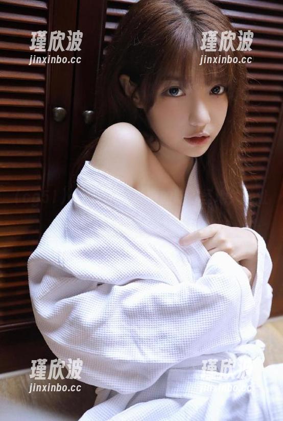 cg51 cg51,传说中的吃瓜圣地!地址是:你心里的好奇心!