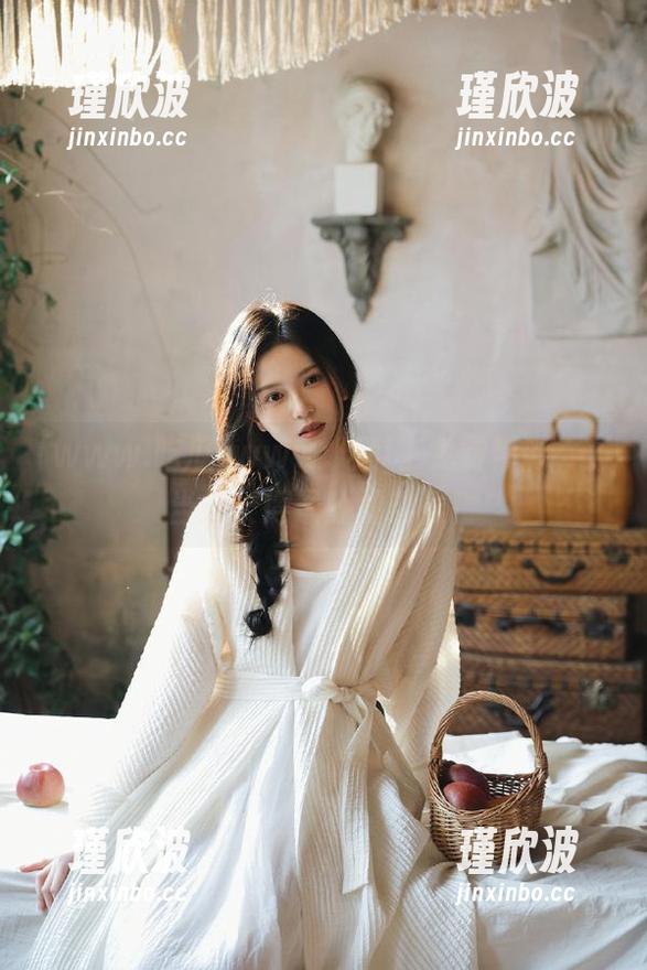 www.吃瓜，免费精彩，正当瓜长得最旺的时候！