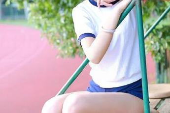 用“zzzttt黑料不打烊肾虚十八连”资源,轻松获取各种苏炸的趣闻!