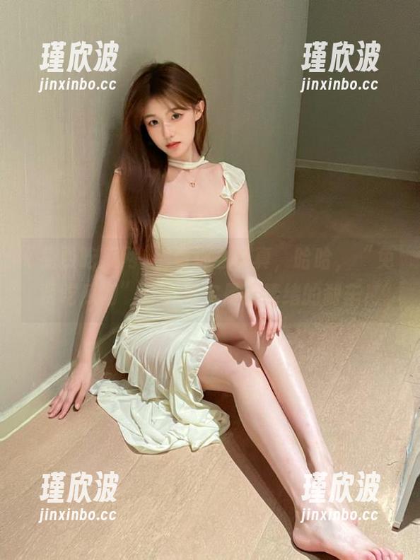 别看那么认真，哈哈，“免费吃瓜网”首页其实是我情绪的刹车！