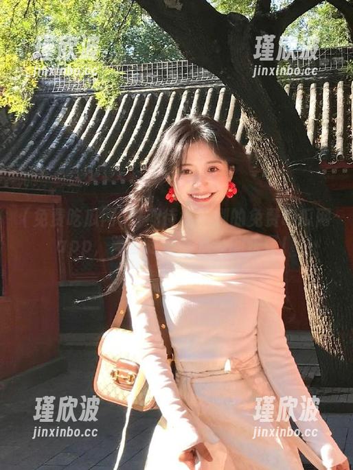 免费吃瓜网 好期待每天刷的免费吃瓜网app,简直是情感八卦的快餐!