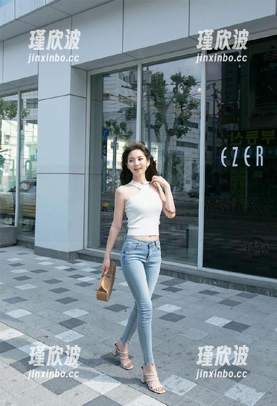 有个神奇的网站叫“91吃瓜不打烊”，八卦行话题转换更快，比时尚秀还要刺激！
