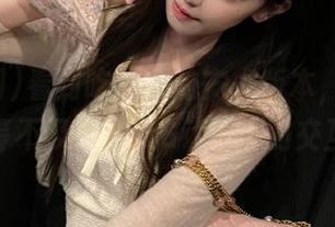 看到吃瓜网的安卓版本，你们是不是也等不及想试玩Github的交互功能？