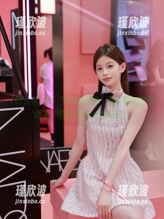 惊！下载吃瓜网，黑料曝光席卷而来，你敢不敢上线玩玩？