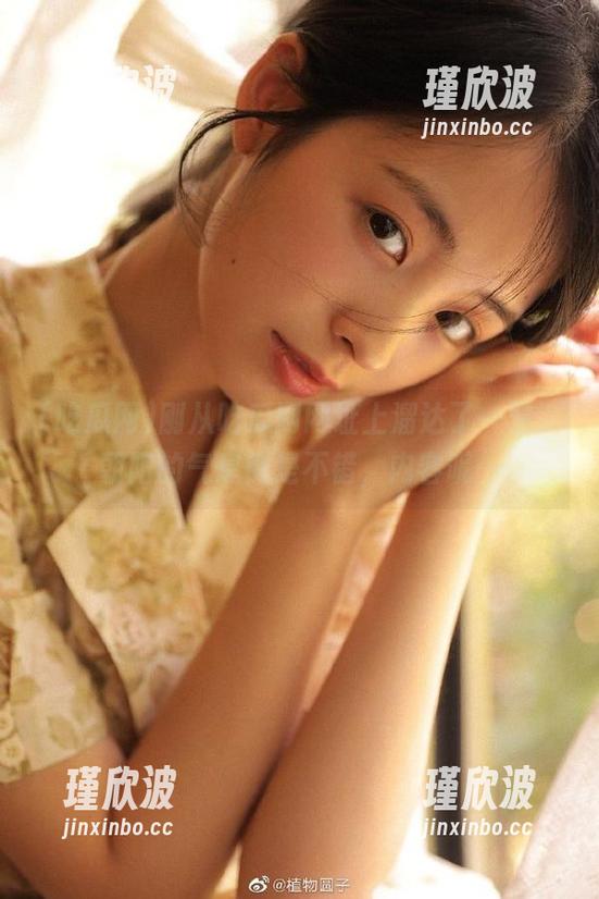 刚从吃瓜网网址上溜达了一圈，朝阳的气息倒是不错，内容呢…