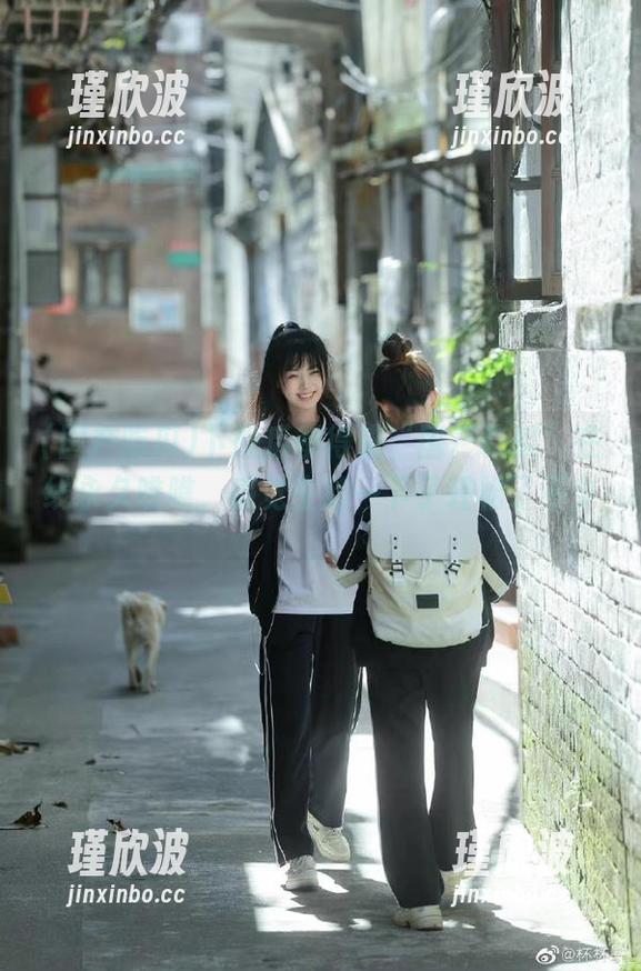下班后都得来“国产吃瓜”在线永久瞧瞧，感觉生活一下子轻松了不少。