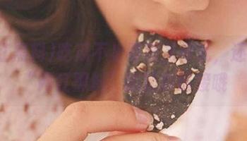 吃瓜不止要眼花缭乱，还得有“网红黑料”的精彩链接哦