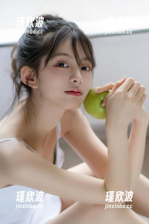 黑料不打烊tttzzz发布新入口，是时候再开个小门偷瞄了嘛！