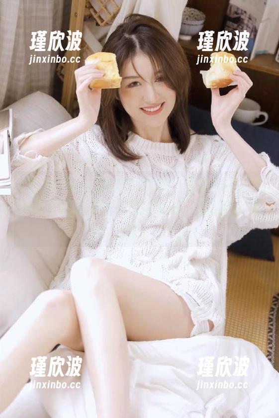 吃瓜网发布，竟然有人在黑料不打烊的夜空下追逐浪漫，这画面太奇特。