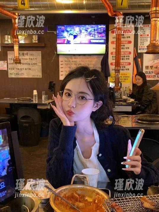 黑料不打烊455fun，首页扑通一声跳出新内容，手动刷新不可避！