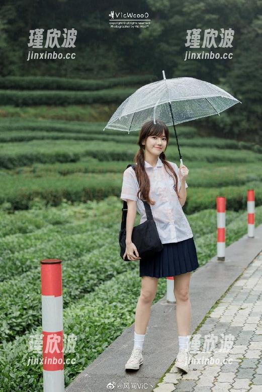 黑料吃瓜网 在黑料吃瓜网71,卡在网页界面的我,心里只想:到底还有多少不可告人的秘密在这里?