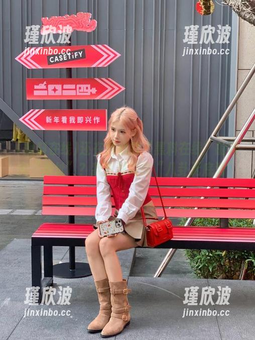 黑料在线 还在费心找“黑料在线”的真实“地址”?我直接百度“八卦无底洞”!