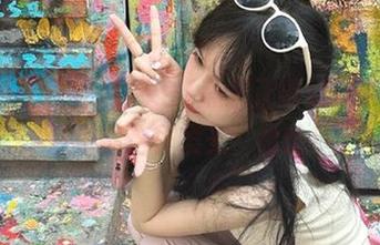 登录91黑料正能量，看负能量也能这样发光，哈哈！