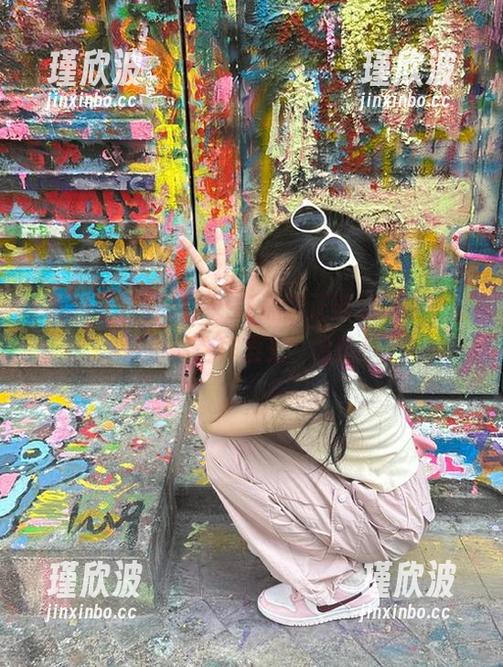 登录91黑料正能量，看负能量也能这样发光，哈哈！