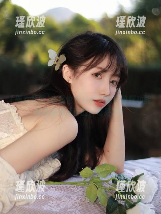 黑料社区 在线也能轻松摘瓜!收藏功能再现黑料社区的神奇胜利!