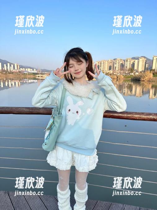 在线直击黑料社区：屏幕前的我好像变成了八卦福星？