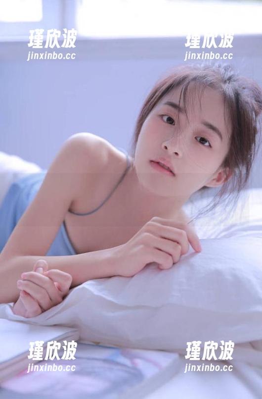 打开黑料网观看，都是些‘瓜’耶，每个瓜都有点黑！