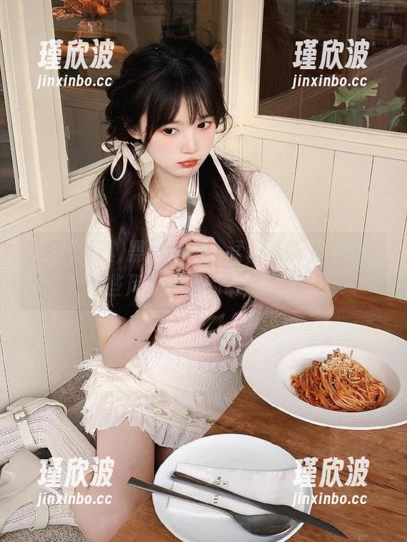 黑料网曝：猛料不断，校园里那些风流倜傥的明星链接！